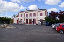 Gare-Pont-de-Dore-avril-2016 01